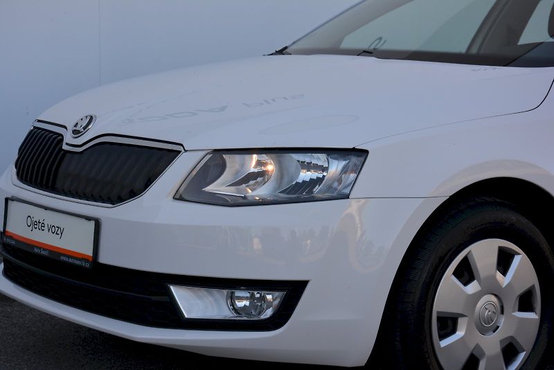 Škoda Octavia (2017) 1.6 TDI 66 kW Active PLUS - fotka 13 z 22