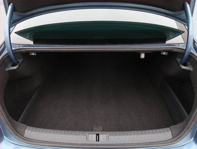 Volkswagen Passat (2016) Highline 2.0 TDI, Automat - fotka 14 z 21