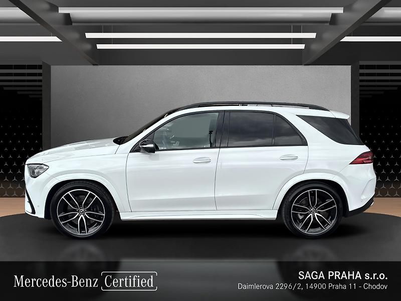 Mercedes-Benz GLE 450d 4MATIC AMG Line Night - fotka 6 z 18