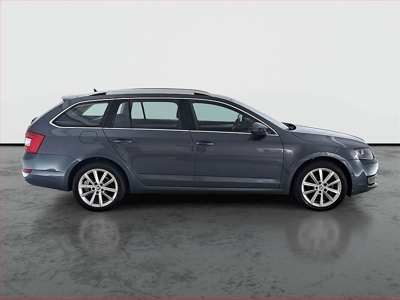 Škoda Octavia (2016) 1.4 TSI, Navi, Bi-Xenony - fotka 6 z 20
