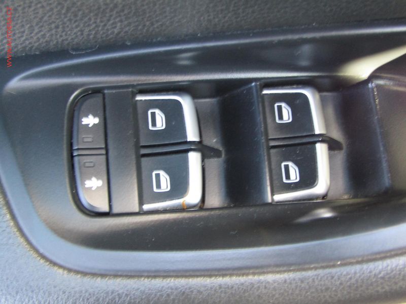 Audi A6 (2015) 3.0 TDi quattro, AT, bixen - fotka 12 z 20