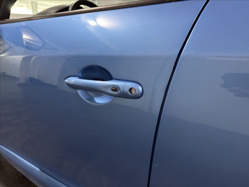 Renault Mégane 1,2   TCe 130 PARIS DELUXE TOP - fotka 33 z 42