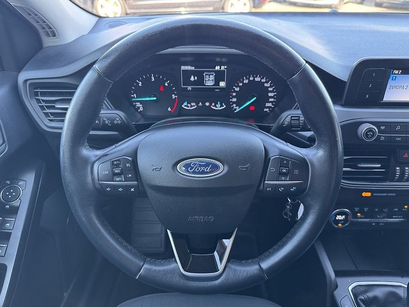 Ford Focus (2020) 1.5EcoBlue Digi Klima Tempomat - fotka 7 z 49