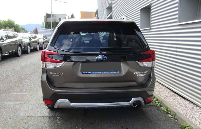 Subaru Forester (2022) Comfort NAVI ČR REZERVACE - fotka 28 z 37
