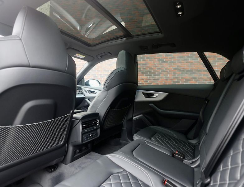 Audi Q8 (2026) 55 TFSIe Quattro - fotka 28 z 47