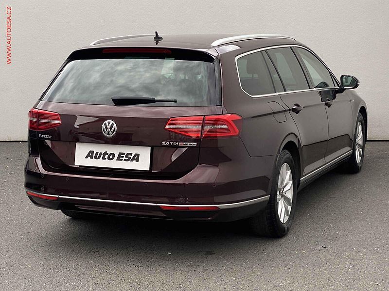 Volkswagen Passat (2016) 2.0 TDi 4x4, Highline, LED - fotka 4 z 17