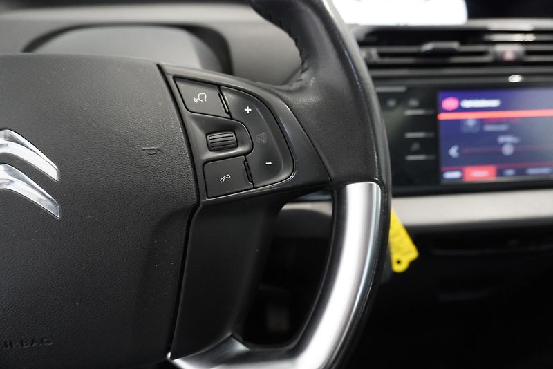 Citroën Grand C4 Picasso 1.2-96 kW FACELIFT 7 MÍST - fotka 17 z 28
