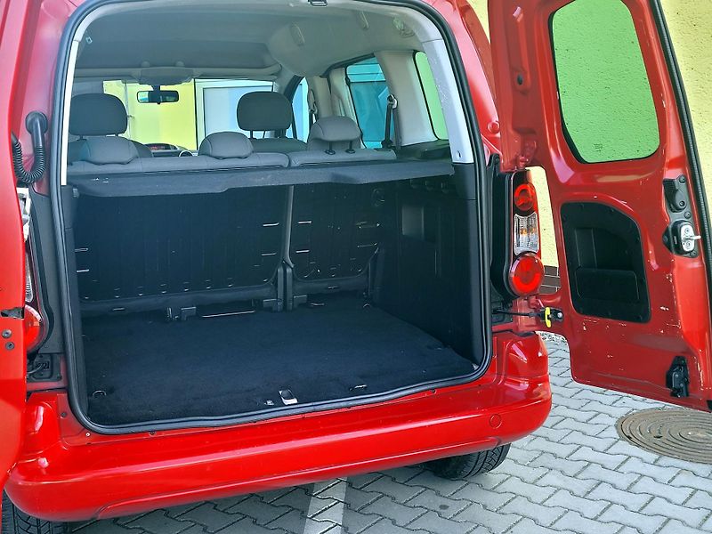 Citroën Berlingo 1,6 bHDi *SERV.KN. záruka km - fotka 10 z 31