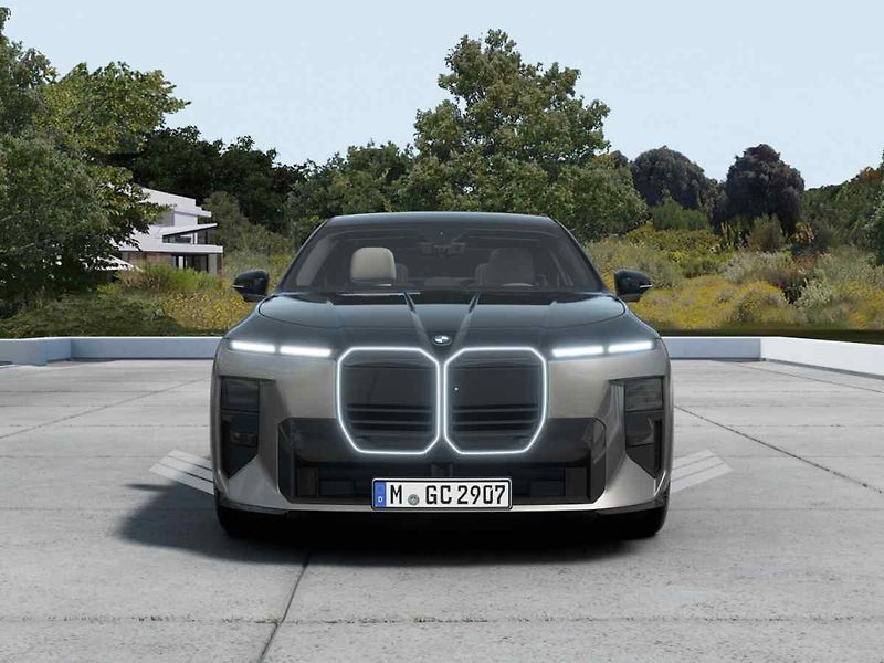 BMW Řada 7 (2026) - fotka 2 z 10