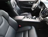 Volvo XC60 (2020) Inscription T8 Twin Engine - náhled 9