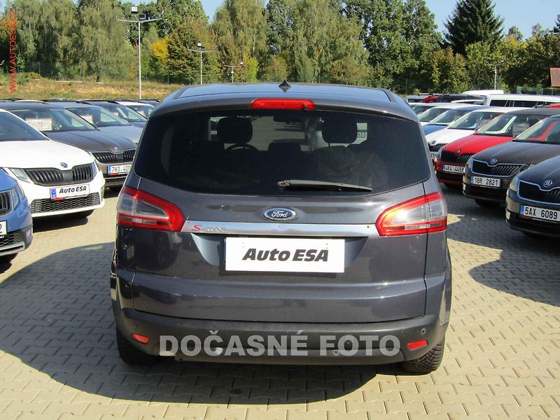 Ford S-MAX (2011) 2.0TDCi, 1.maj, AC - fotka 5 z 18