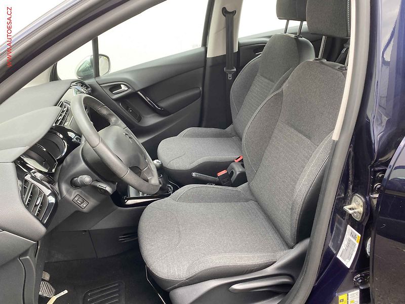 Citroën C3 (2015) 1.2i, Feel - fotka 9 z 15