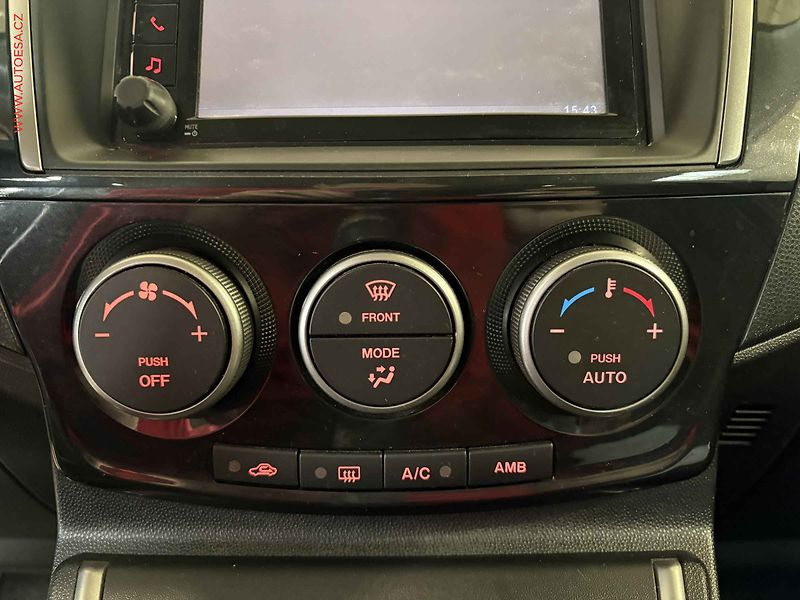 Mazda 5 (2014) 2.0, Navi, kamera - fotka 15 z 16