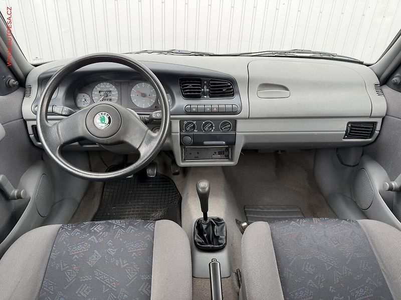 Škoda Felicia (2000) 1.3 i, ČR, STK3/28 - fotka 8 z 10