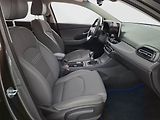Hyundai i30 (2023) 1.5 T-GDI MHEV - náhled 9