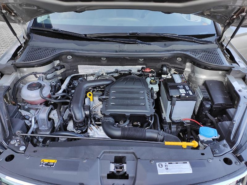 Škoda Karoq (2018) Ambition 1.0 TSI 96kW MAN6 TZ - fotka 30 z 30