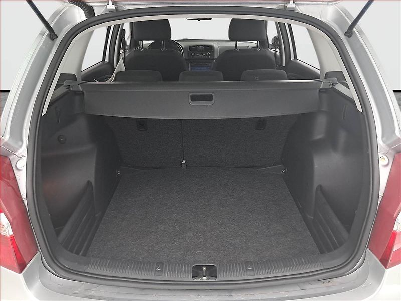 Škoda Fabia (2010) Elegance 1.2 TSI, Serv.kniha - fotka 13 z 14
