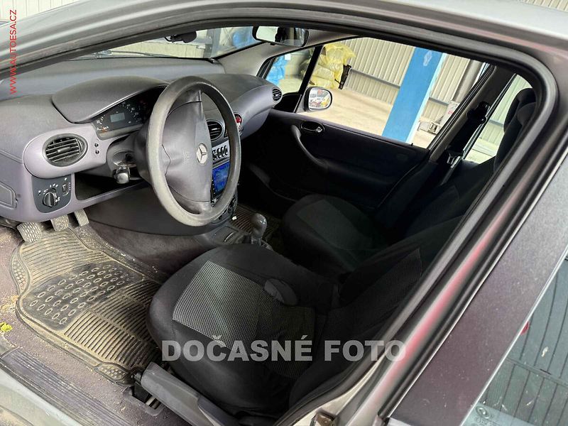 Mercedes-Benz Třídy A (2004) 1.7 CDi A 170, ČR, AC, navi - fotka 3 z 3