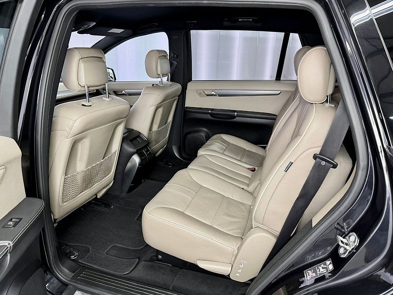 Mercedes-Benz Třídy R CDI 4MATIC LONG, KEYLESS, TAŽN - fotka 12 z 22