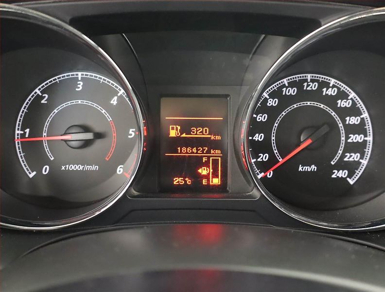 Citroën C4 Aircross (2015) 1.6 HDi, Serv.kniha, Tempomat - fotka 11 z 20