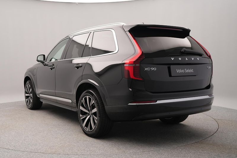 Volvo XC90 T8 AWD RECHARGE REZERVACE - fotka 8 z 51