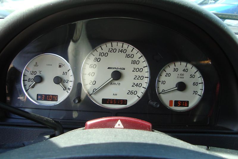Mercedes-Benz Třídy M (2002) ML 55 AMG, ČR - fotka 47 z 51