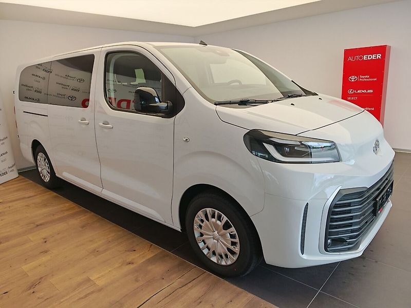 Toyota ProAce Verso 2.0L Diesel 9S Business L2 - fotka 3 z 34