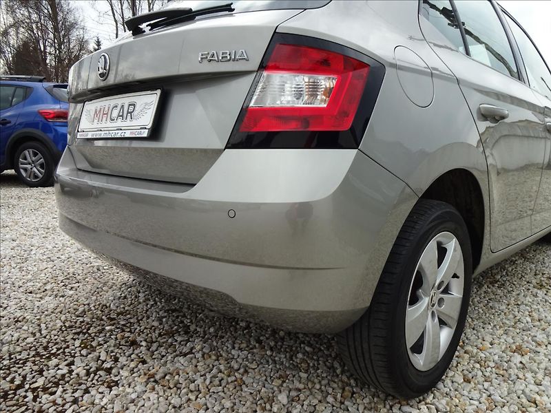 Škoda Fabia III 1.0TSI 70 kW STYLE - fotka 15 z 51