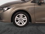 Toyota Corolla (2023) 1.8 Hybrid - náhled 15