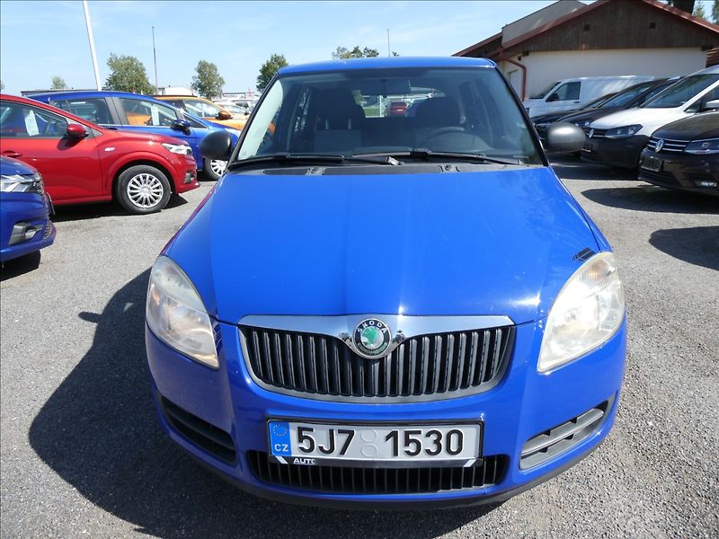 Škoda Fabia 1,2 HTP klimatizace - fotka 2 z 28