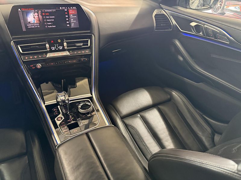 BMW Řada 8 (2021) 840 XD M-PAKET LASER HUD K360! - fotka 24 z 49