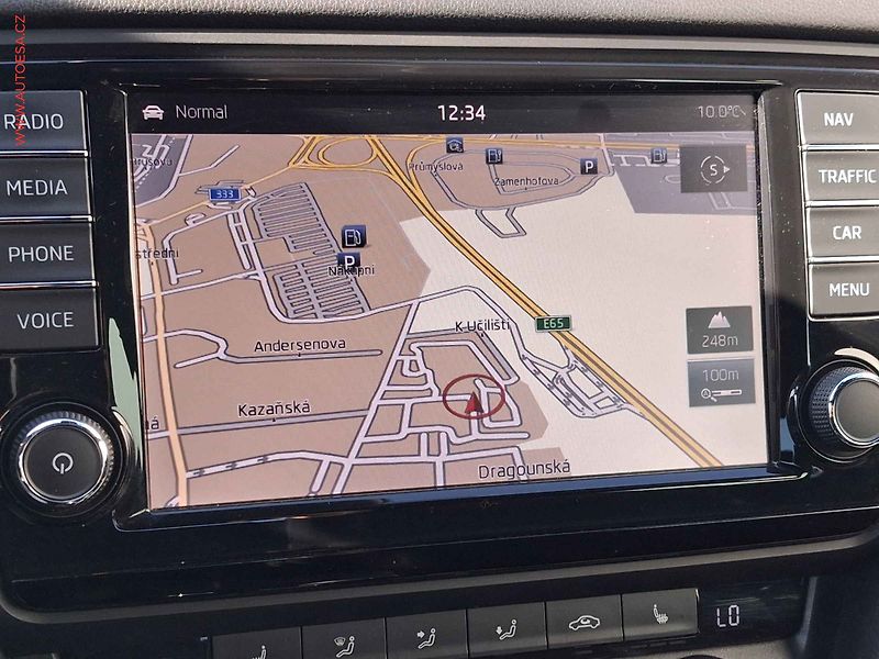 Škoda Octavia (2015) 2.0 TSi, RS, TZ, park.asist - fotka 17 z 20