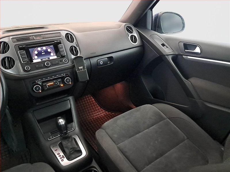 Volkswagen Tiguan (2013) 2.0 TDI, 4X4, Automat, Navi - fotka 8 z 17