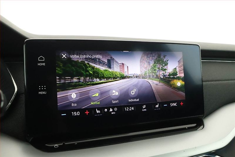 Škoda Octavia (2021) Style 2.0 TDI, Automat, ČR - fotka 13 z 16