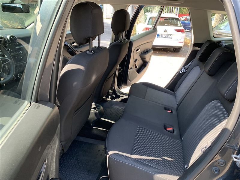 Dacia Duster 1,0 LPG 1.MAJ.,ČR,SERVISKA - fotka 15 z 17