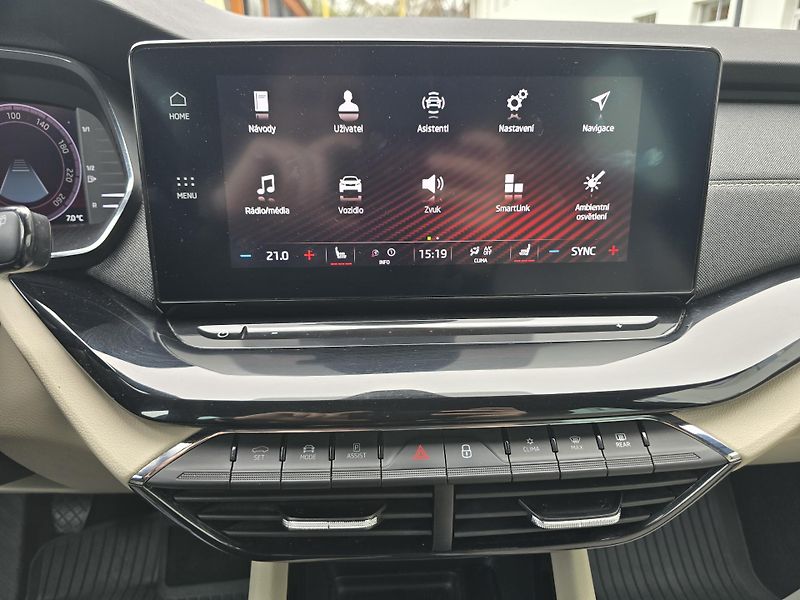Škoda Octavia 1,5TSI 110kW STYLE 1.Maj. ČR  - fotka 34 z 42