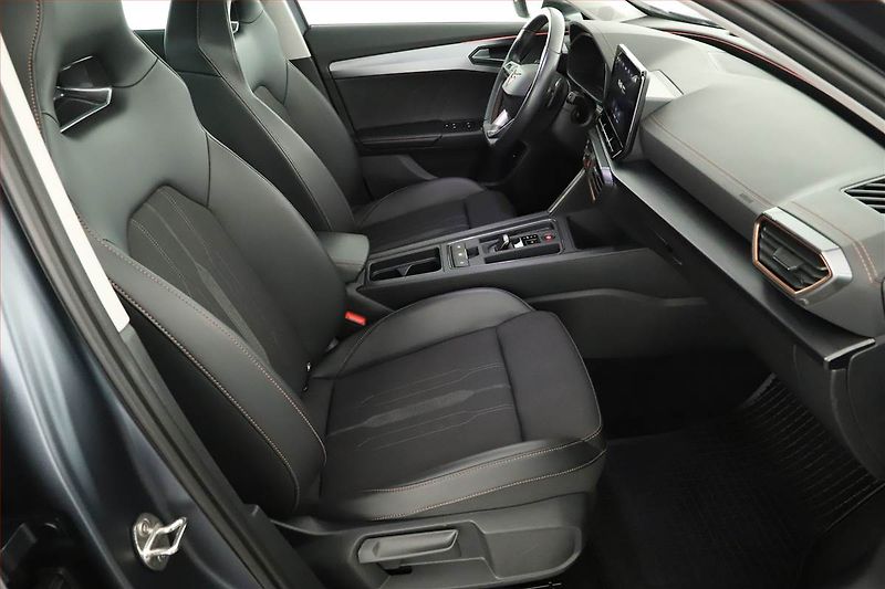 Cupra Formentor (2022) 1.5 TSI - fotka 7 z 17