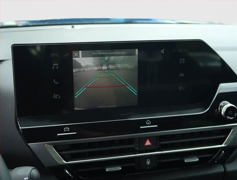 Citroën C4 X (2023) Feel Pack 1.2 PureTech - fotka 18 z 18