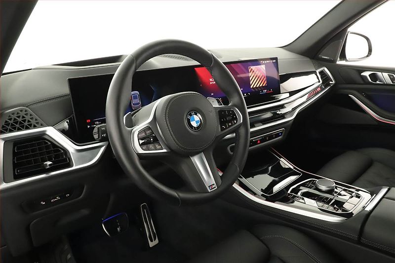 BMW X5 (2025) xDrive40i, M PAKET, DPH - fotka 22 z 30