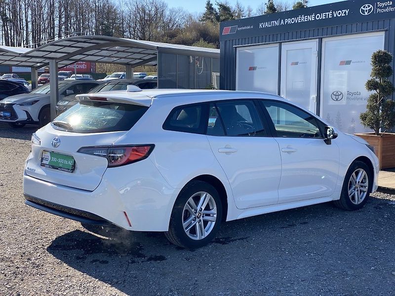 Toyota Corolla 1.2iT, ČR-1m, Comfort, DPH - fotka 7 z 30