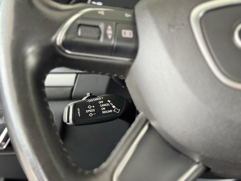 Audi A6 3,0TDI Q*180kW*NočníVidění*HUD - fotka 28 z 39