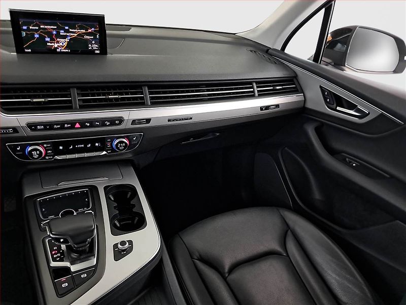 Audi Q7 (2019) 45 TDI - fotka 8 z 26
