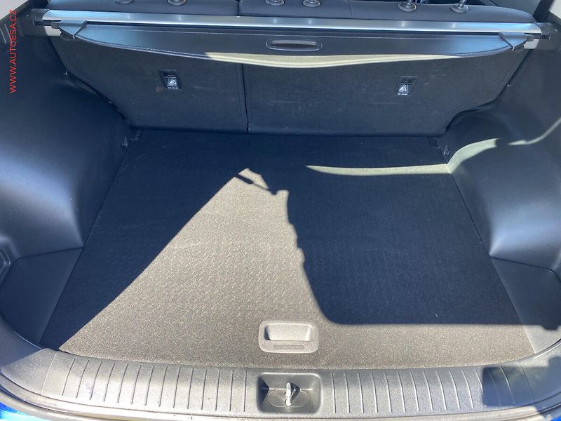 Kia Sportage (2018) 1.6 T-GDi 4x4, 2.maj,ČR - fotka 7 z 15