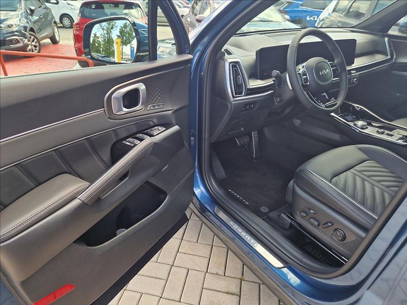 Kia Sorento (2025) 2,2  CRDI TOP + NAPPA 4X4 8DCT - fotka 10 z 18