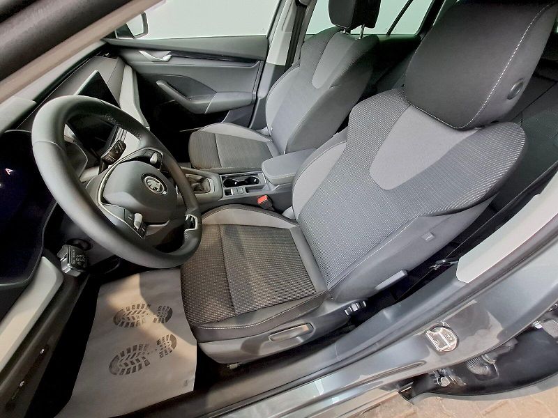 Škoda Octavia (2024) COMBI SELECTION 2.0TDI 85KW 6M - fotka 29 z 39