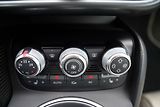 Audi R8 4.2 TFSI/Quattro/ČR/520PS !!!! - náhled 31