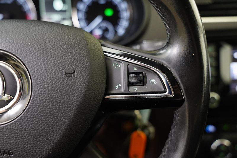 Škoda Octavia - fotka 17 z 26