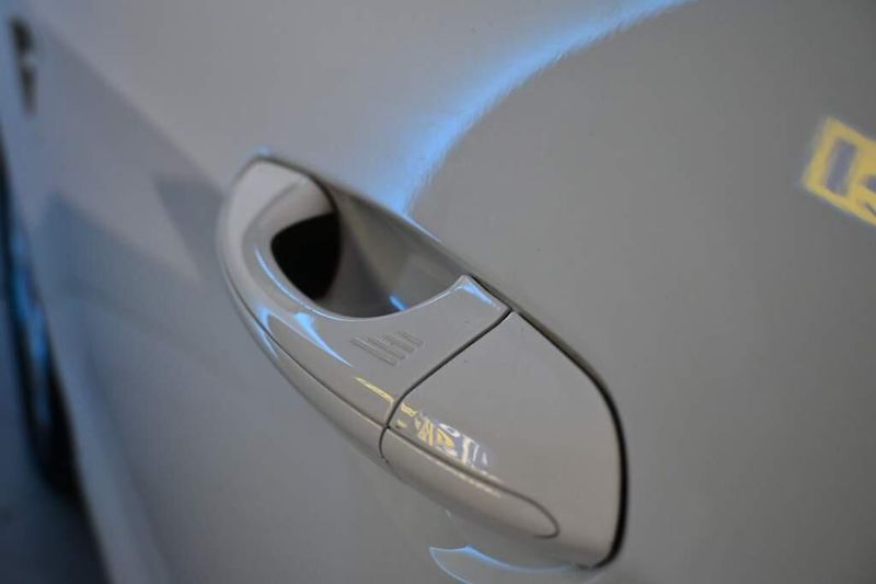 Ford S-MAX (2020) 2.0 4x4 140 KW LED ACC SONY Ta - fotka 25 z 45