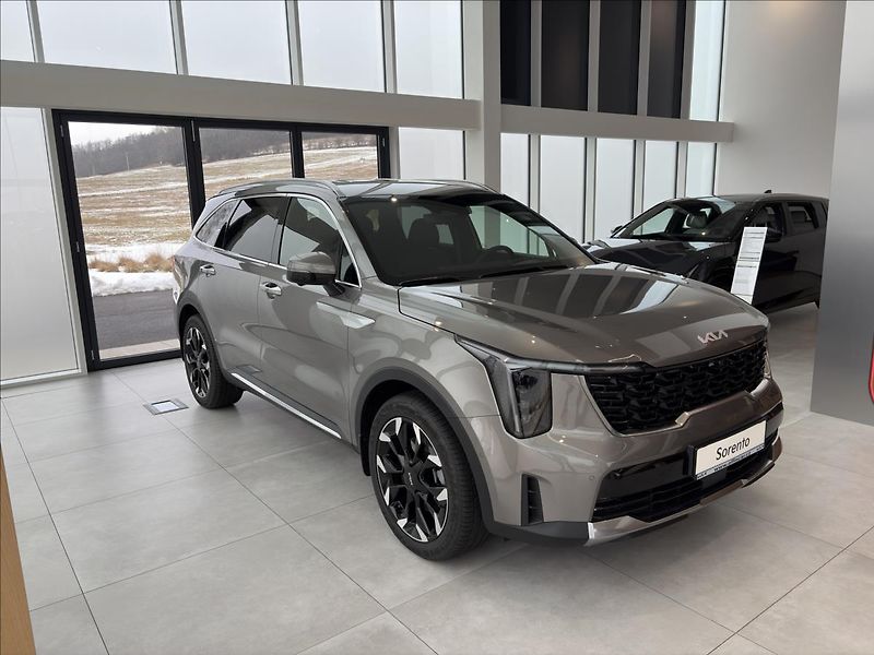 Kia Sorento (2025) 2,2   CRDI 4x4 8DCT TOP - fotka 3 z 29