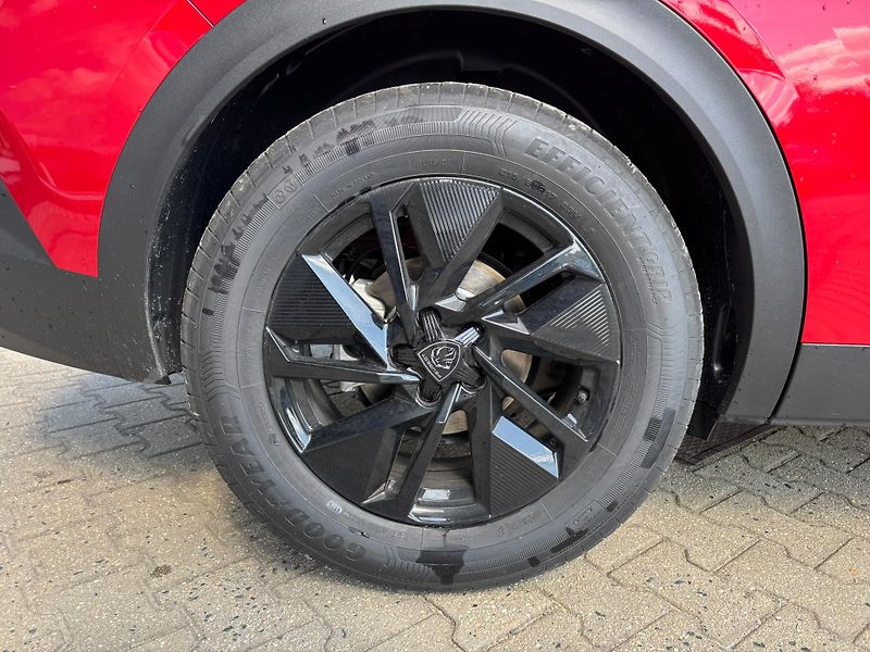 Peugeot 408 (2026) ALLURE Hybrid 145 NOVINKA - fotka 20 z 21